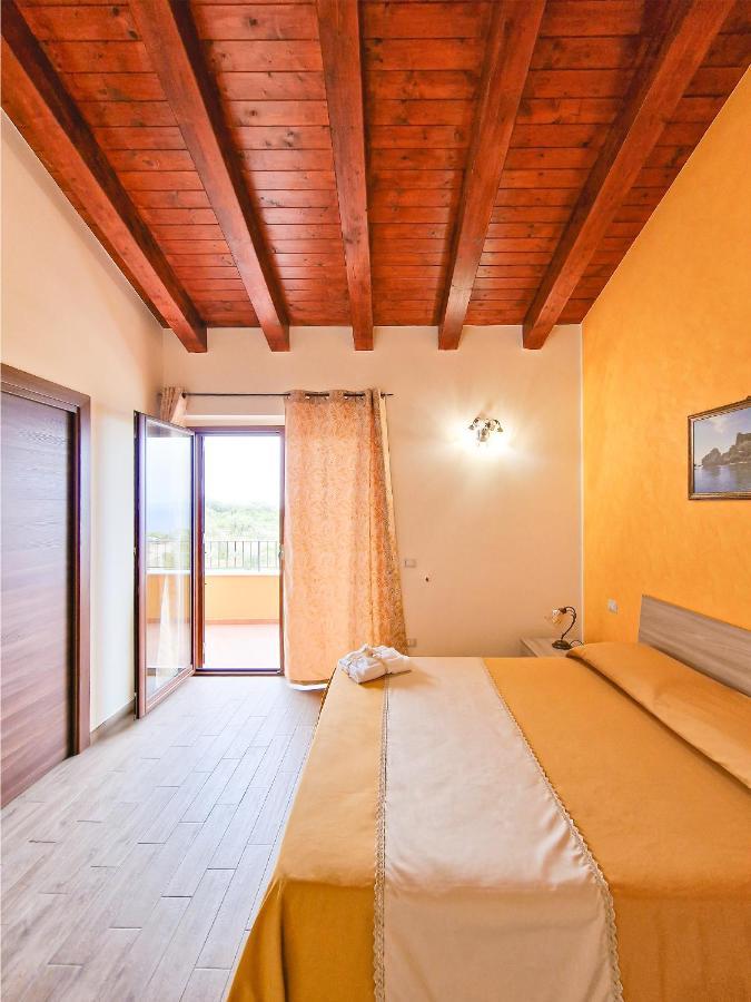 Agriturismo Bella Vista - Da Carmelo Santa Teresa Di Riva Habitación foto